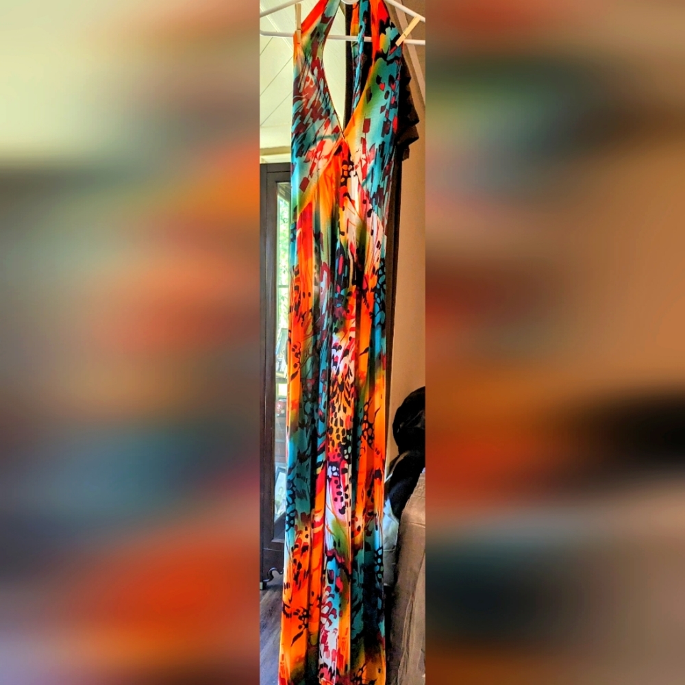 j Tropical Size Small Backless long sundress 91% polyester 9% spanks